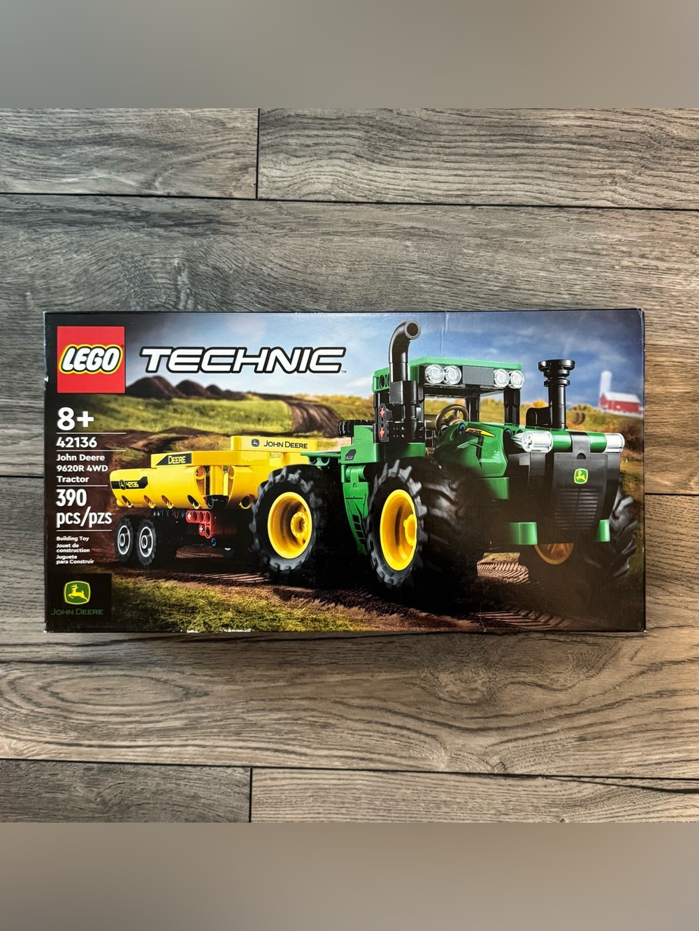 LEGO Technic John Deere 9620R 4WD Tractor 42136 NEW Sealed 390 Pieces